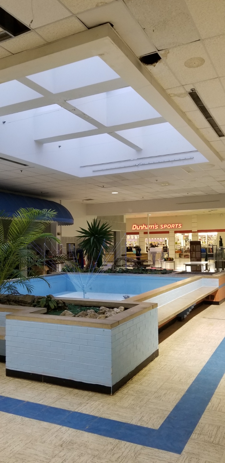 Logansport Mall Fountain